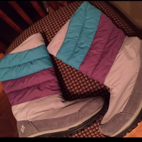 Columbia Shoes - COLUMBIA Snow Boots Like New Condition Size 7-7.5